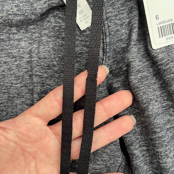 EEUC Lululemon Ready to Rulu 7/8 Jogger size 6 - Picture 8 of 8